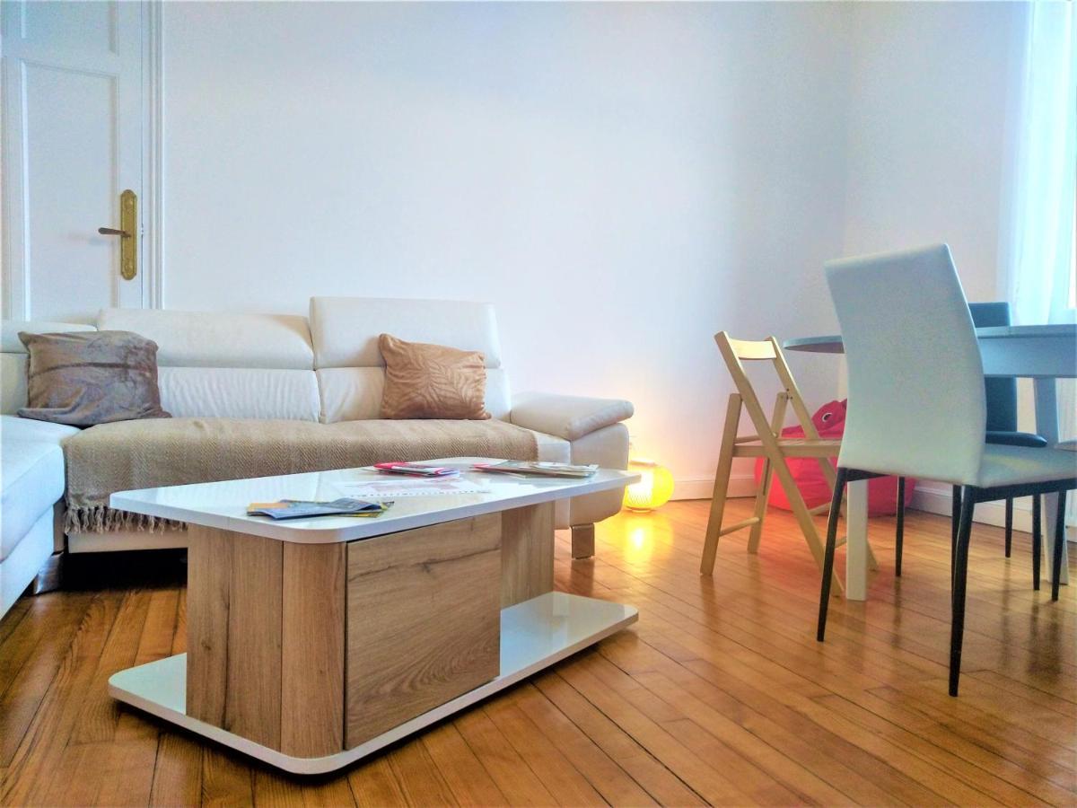 Chambre Privee Et Spacieuse Au Sein D'Un Logement Partage - Central, Quartier Villebourbon - 3 Chambres Doubles - 2 Balcons - Places De Stationnements Gratuites - 5 Min A Pied Gare Et Hypercentre มงโตบ็อง ภายนอก รูปภาพ