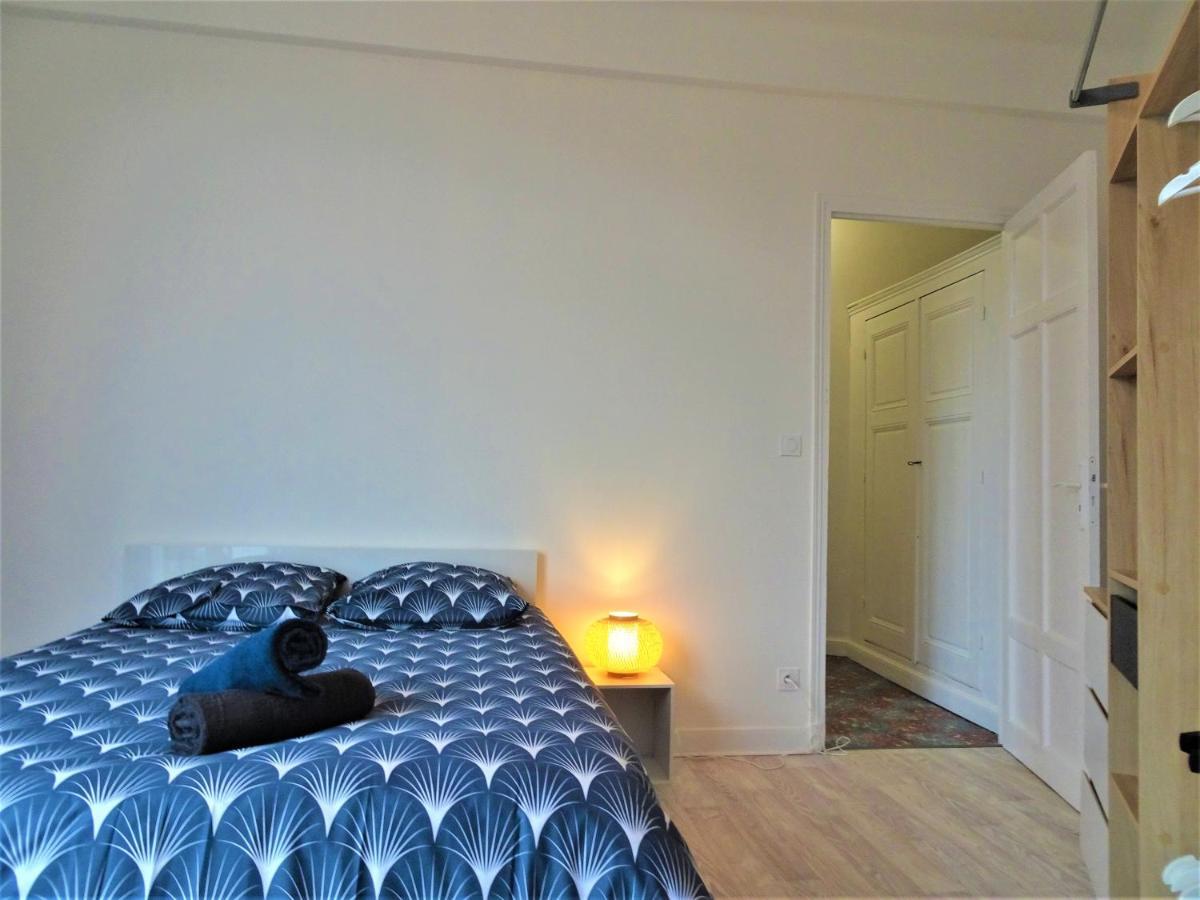Chambre Privee Et Spacieuse Au Sein D'Un Logement Partage - Central, Quartier Villebourbon - 3 Chambres Doubles - 2 Balcons - Places De Stationnements Gratuites - 5 Min A Pied Gare Et Hypercentre มงโตบ็อง ภายนอก รูปภาพ