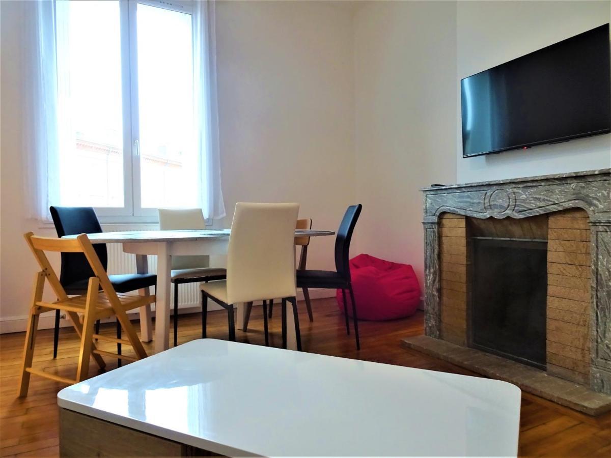 Chambre Privee Et Spacieuse Au Sein D'Un Logement Partage - Central, Quartier Villebourbon - 3 Chambres Doubles - 2 Balcons - Places De Stationnements Gratuites - 5 Min A Pied Gare Et Hypercentre มงโตบ็อง ภายนอก รูปภาพ